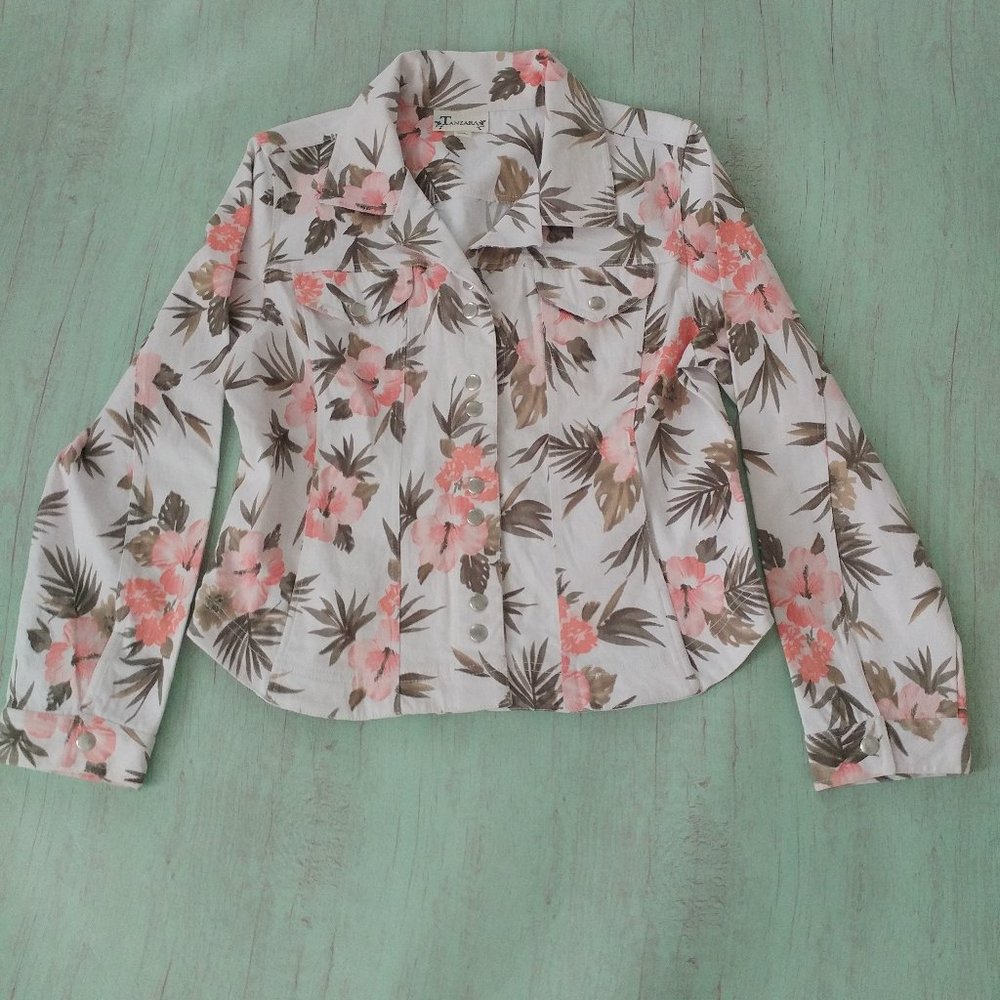 Tanzara Floral White Jacket - Size PM NOWT